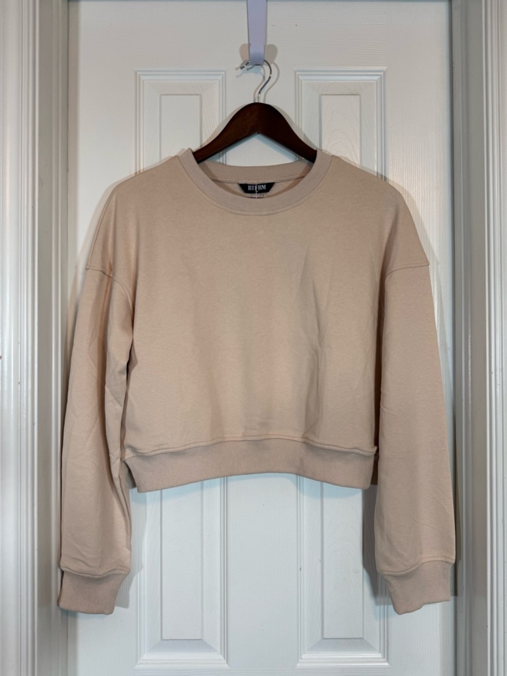 BTFBM Women’s Cropped Crewneck Sweatshirt Beige Size M